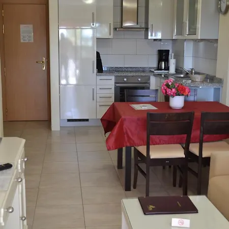 Club Excelsior Ii Apartamento